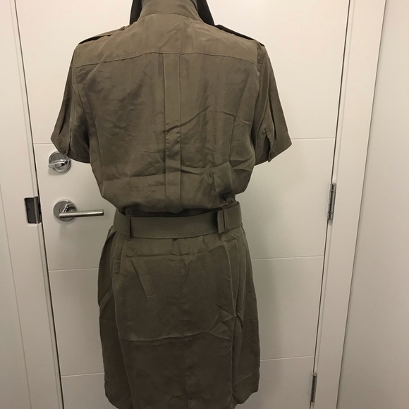 Burberry Belted Zip- Up Dress - Picture 7 of 8